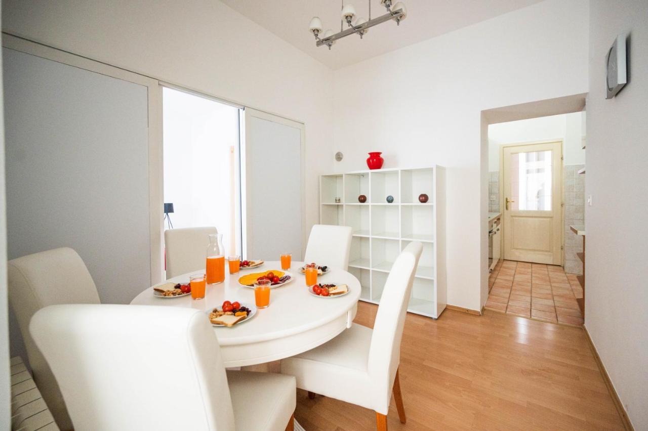 Bright And Modern 1Bdr Apartment In The Center Sarajevo Ngoại thất bức ảnh