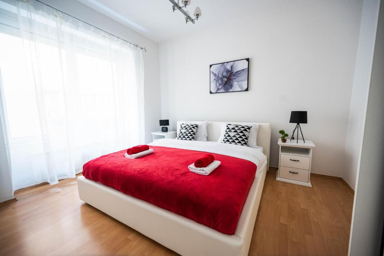 Bright And Modern 1Bdr Apartment In The Center Sarajevo Ngoại thất bức ảnh