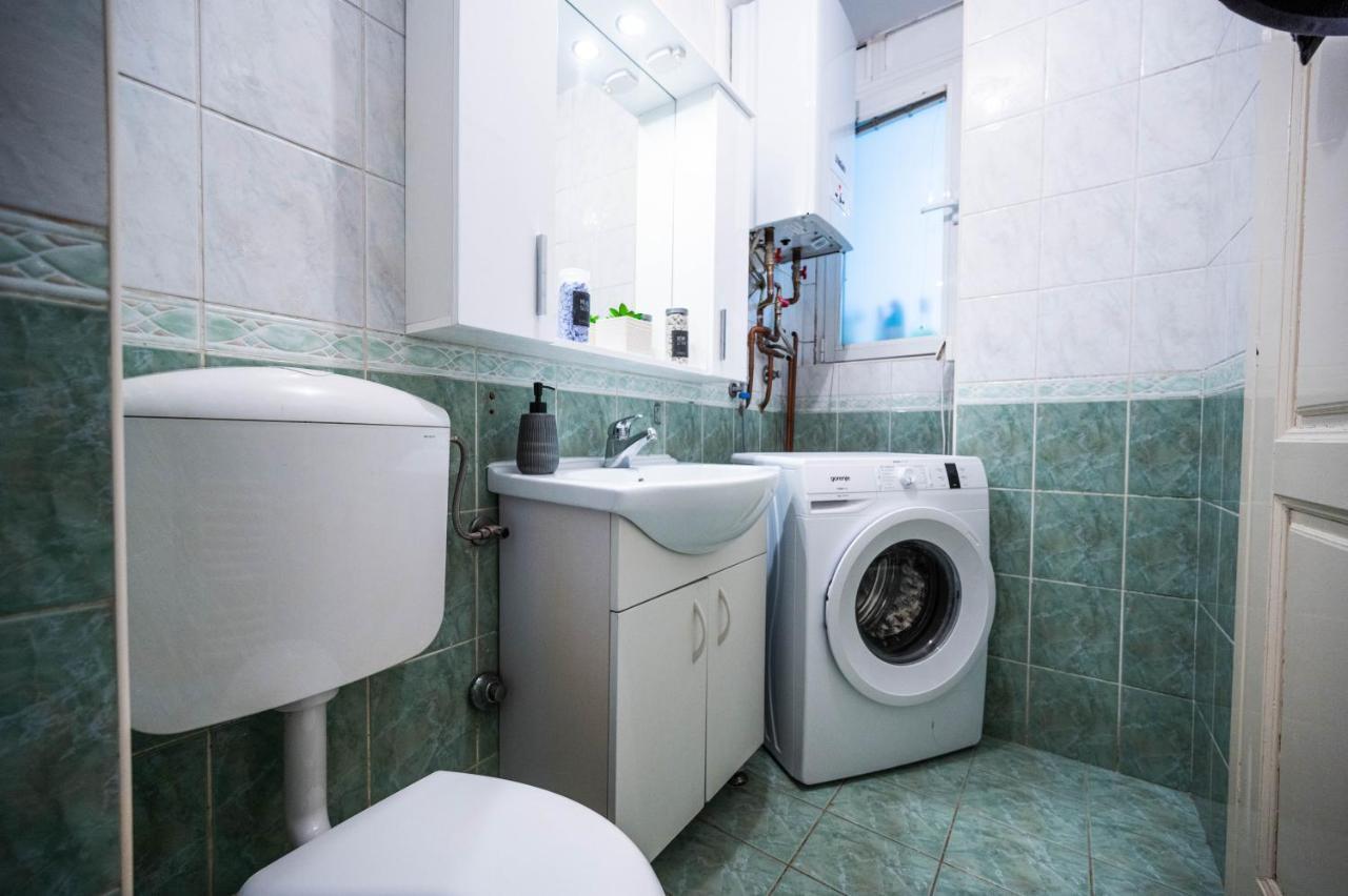 Bright And Modern 1Bdr Apartment In The Center Sarajevo Ngoại thất bức ảnh
